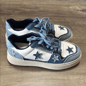 Paco Gil Blue and White Sneakers Casual Low-Top